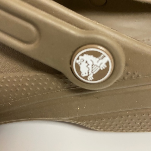 Men’s Iconic Comfort Crocs 🐊 - Picture 7 of 9